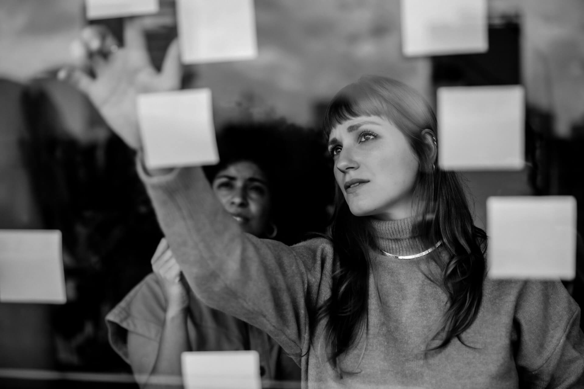 how prioritizing employee experience enhances business performance.